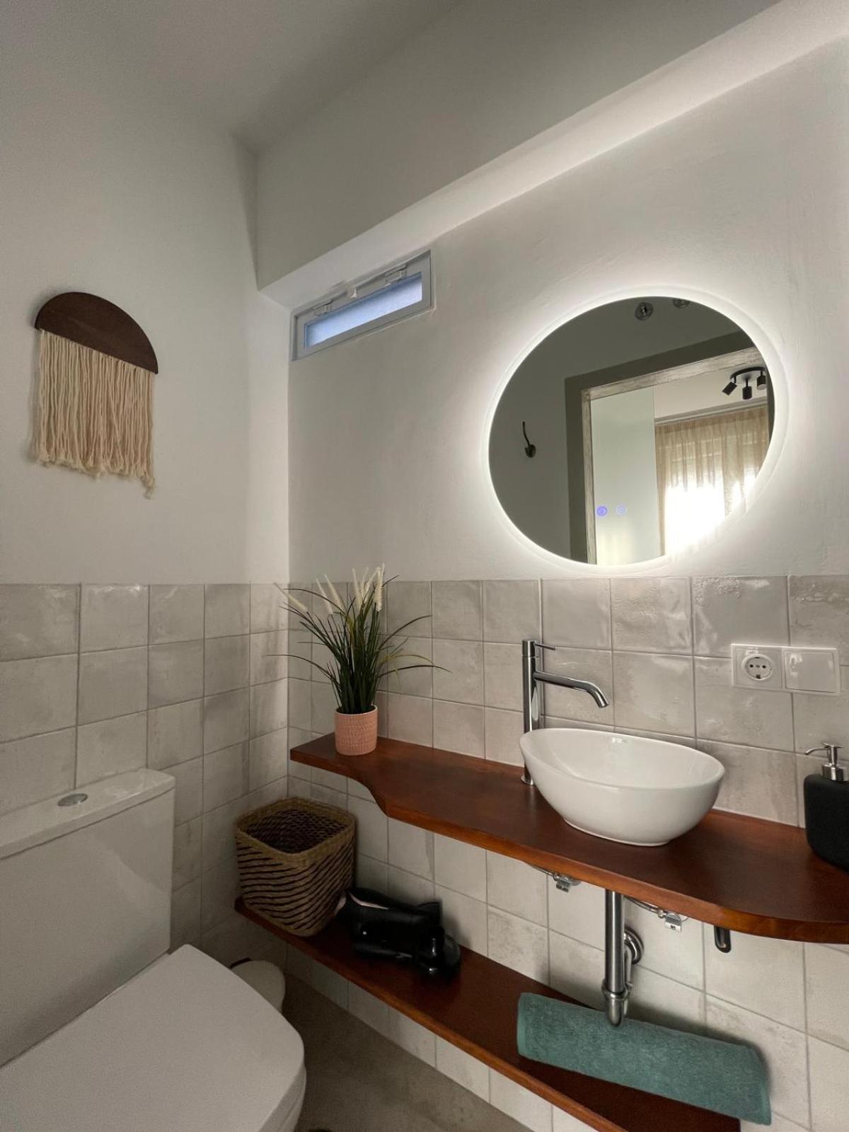 Ferienwohnung Vivir Arpisama Sevilla Exterior foto