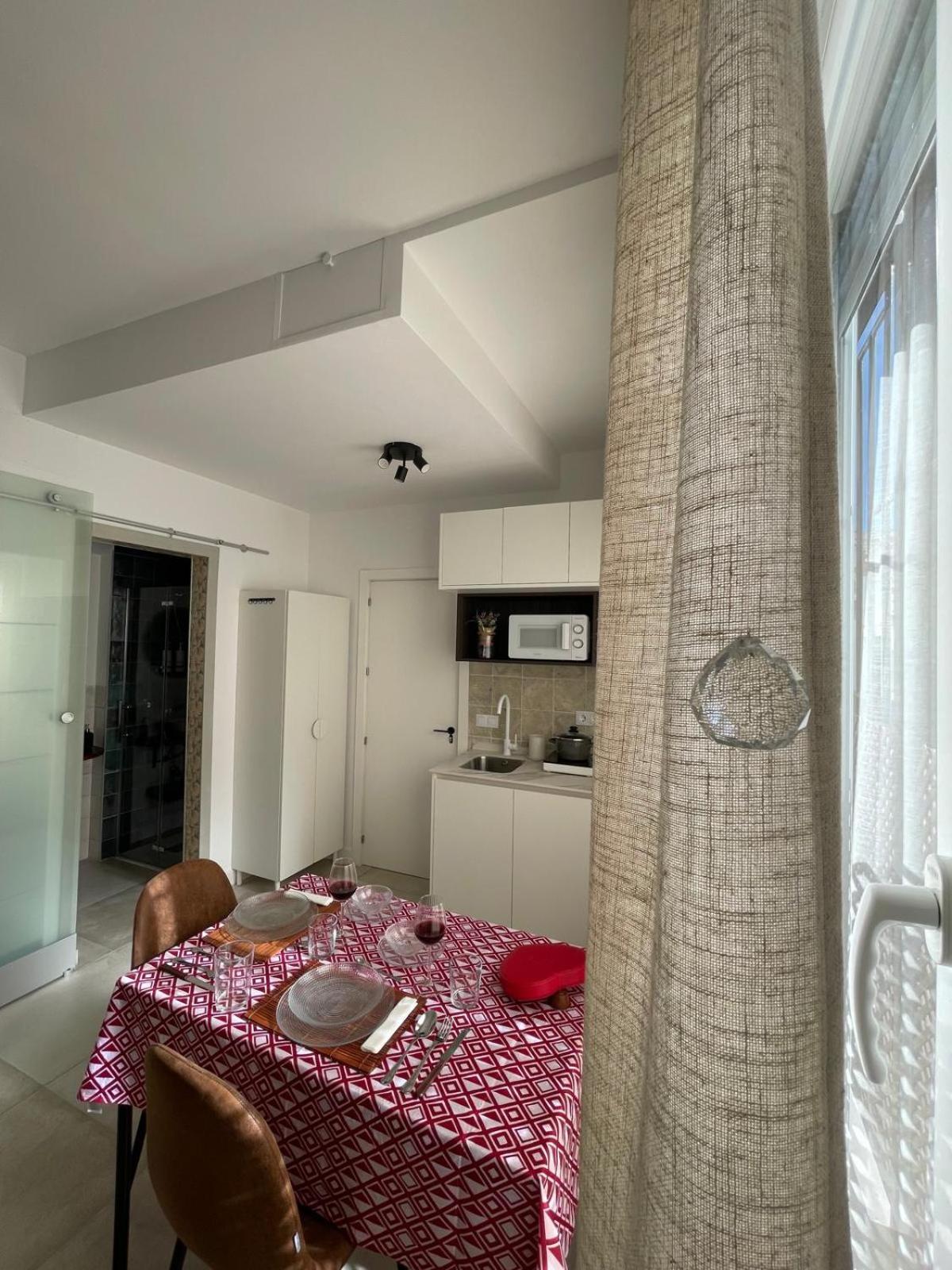 Ferienwohnung Vivir Arpisama Sevilla Exterior foto