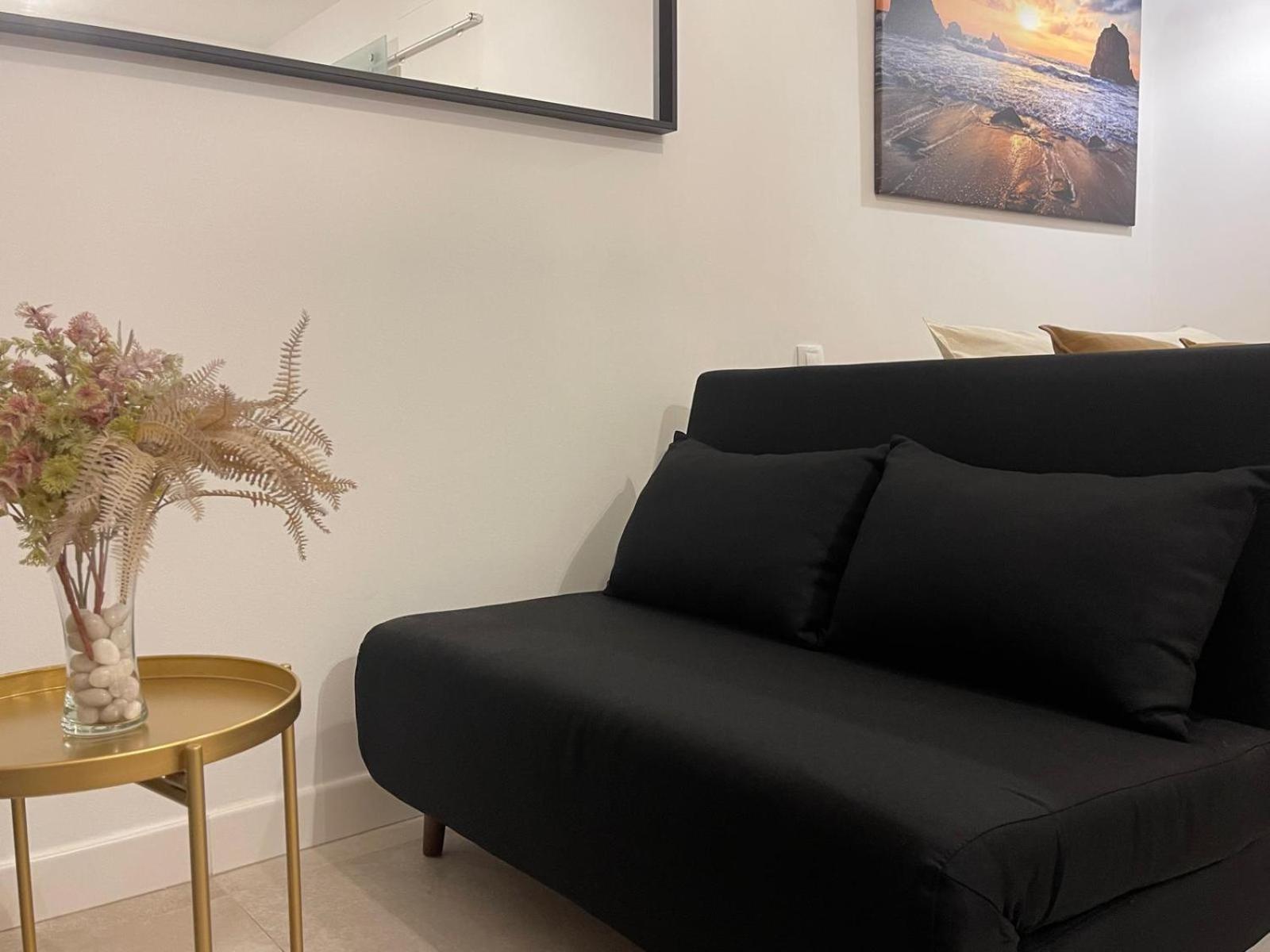 Ferienwohnung Vivir Arpisama Sevilla Exterior foto