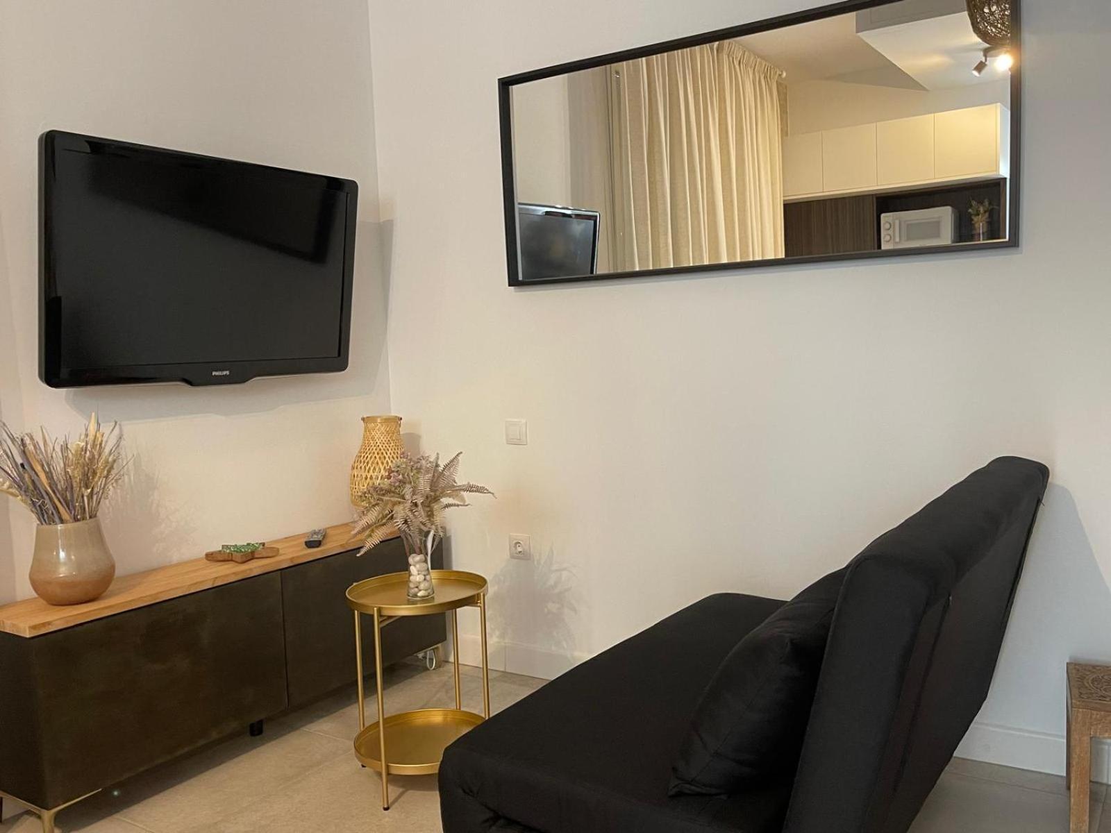 Ferienwohnung Vivir Arpisama Sevilla Exterior foto